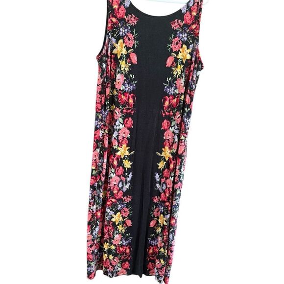 Monroe & Main Red and Yellow Sleeveless Sundress - Picture 2 of 8